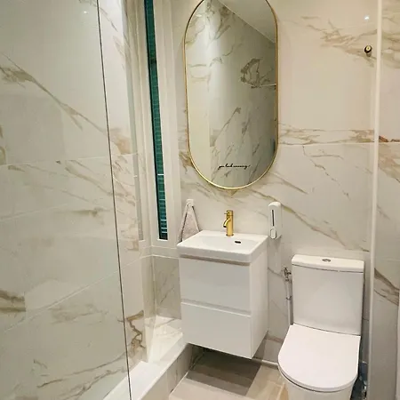 Recemment Renove Proche Gare Et * 니스